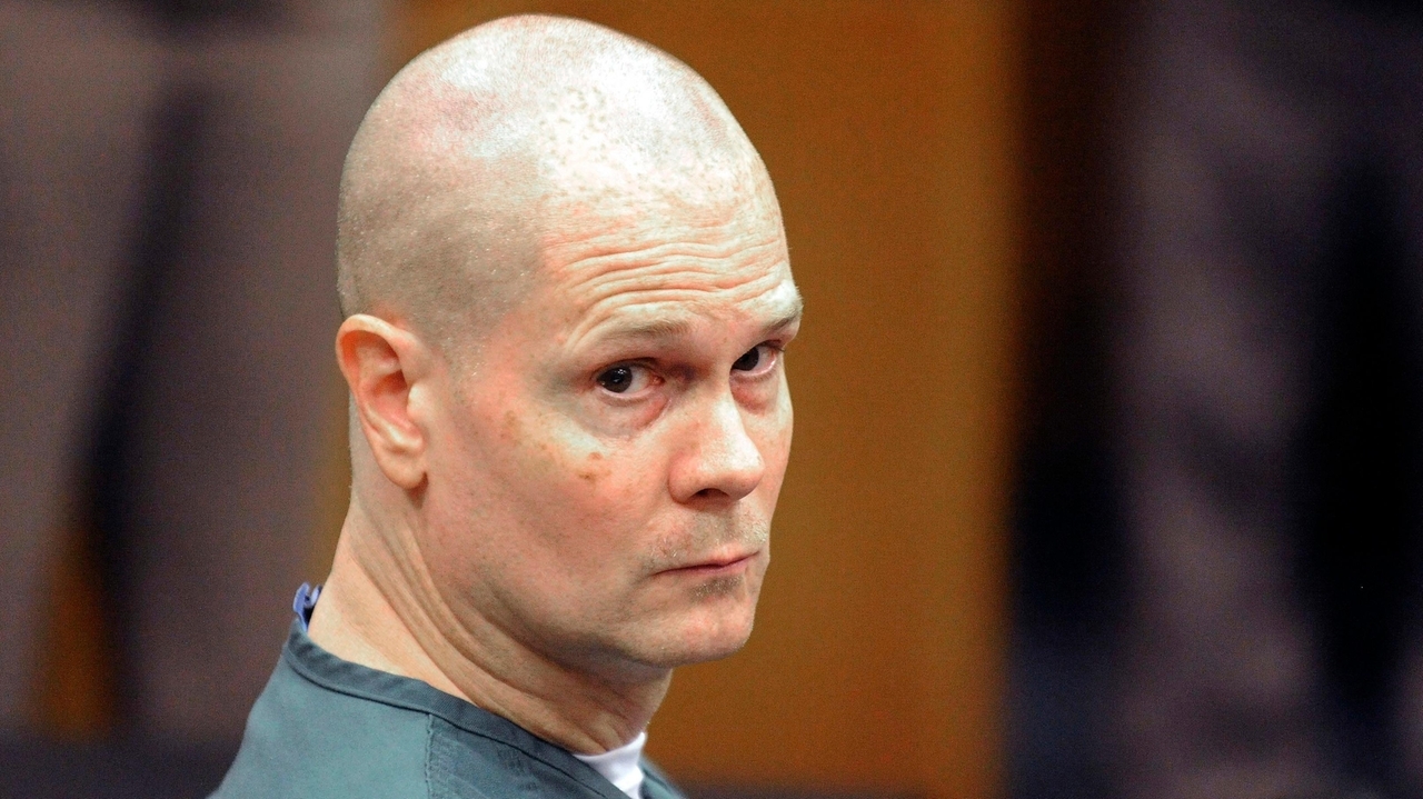 Judge dismisses two suits filed by man whose work as informant inspired the movie 'White Boy Rick' - Vimarsana News
