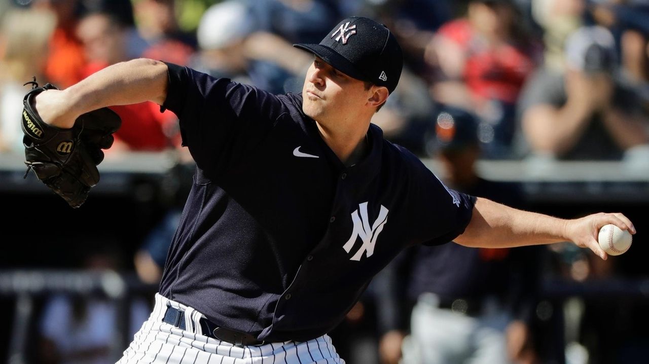 Yankees' Zack Britton feels ready after live BP, but likely out