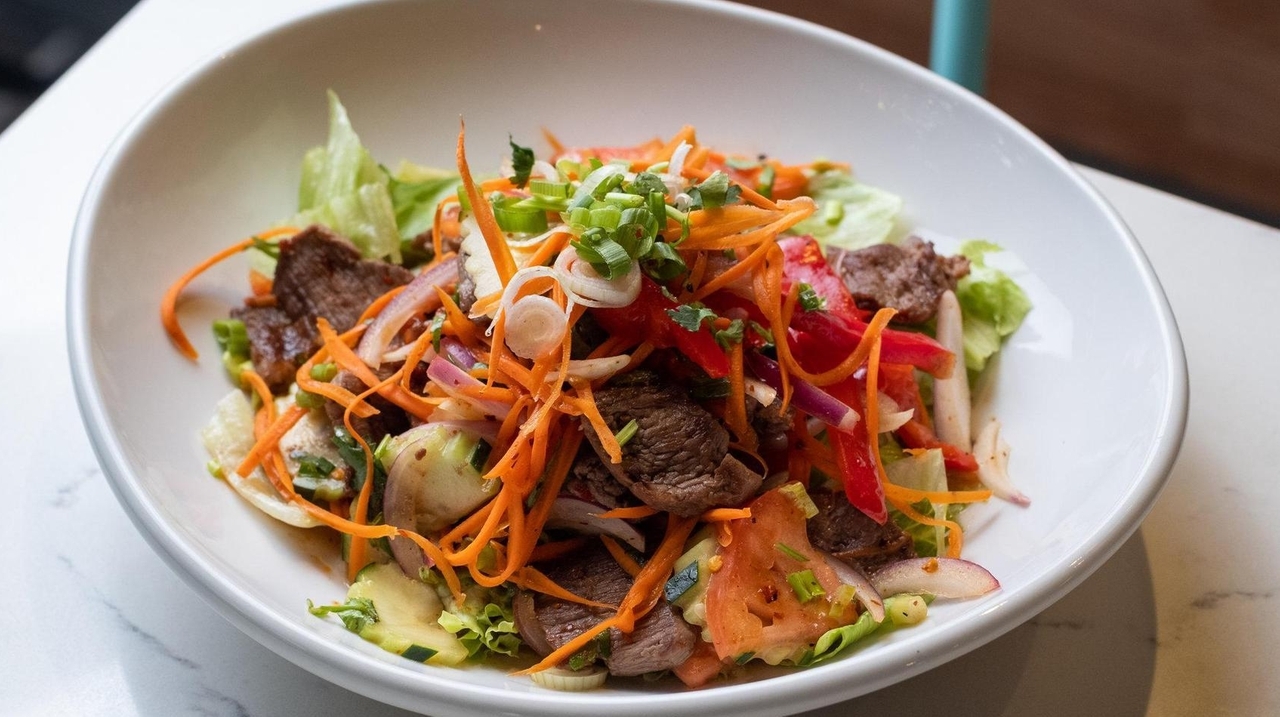 Long Island restaurants serving great salads - Newsday