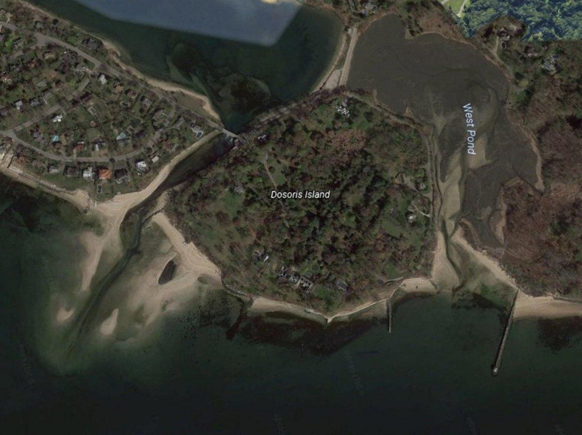 Historic Glen Cove island lists for 125M Newsday