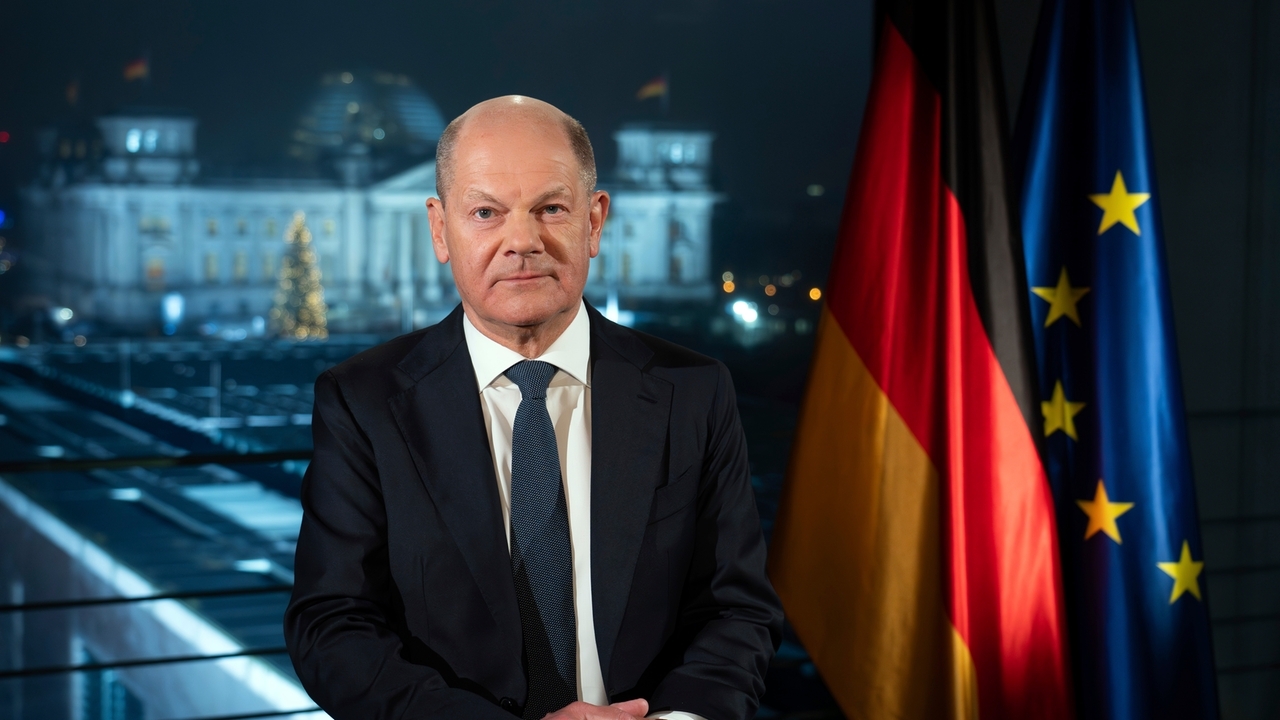 Scholz calls on Germans to unite in solidarity in a new year despite many crises - Newsday