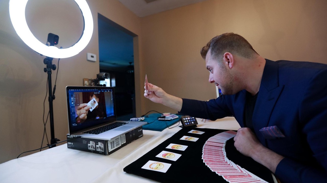 Still making magic: LI wizard shares tricks to successful online ...