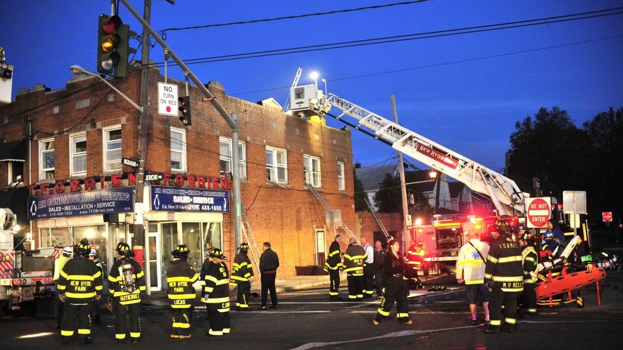 Man killed, another critical in New Hyde Park fire Newsday