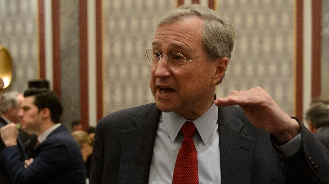 Nassau, Suffolk leaders back Ed Cox in Republican power struggle - Newsday