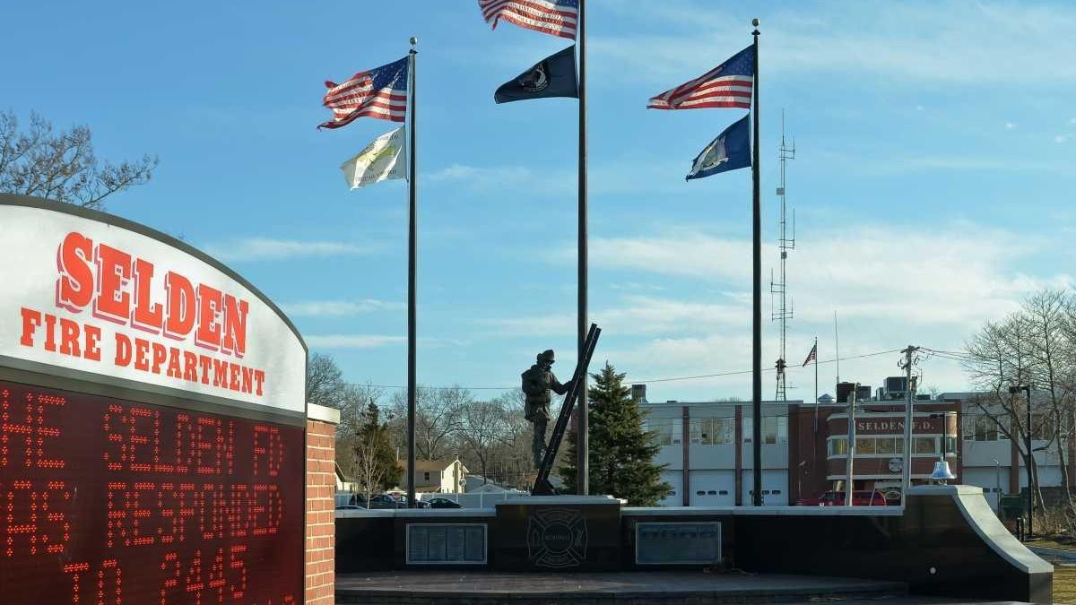Selden Fire Department honored for EMS practices Newsday