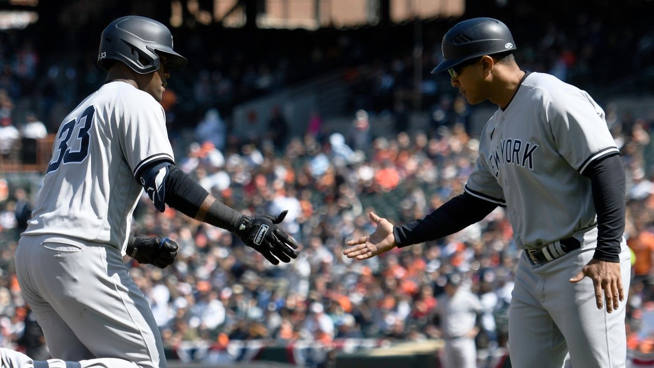 Gleyber Torres' big day leads Yankees over Orioles in homer-happy