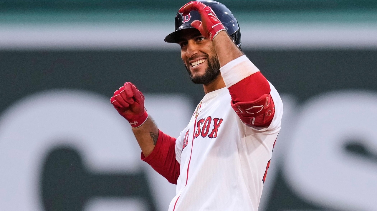 Red Sox hit 3 home runs, power past Rockies 9-3 to post 4th straight ...