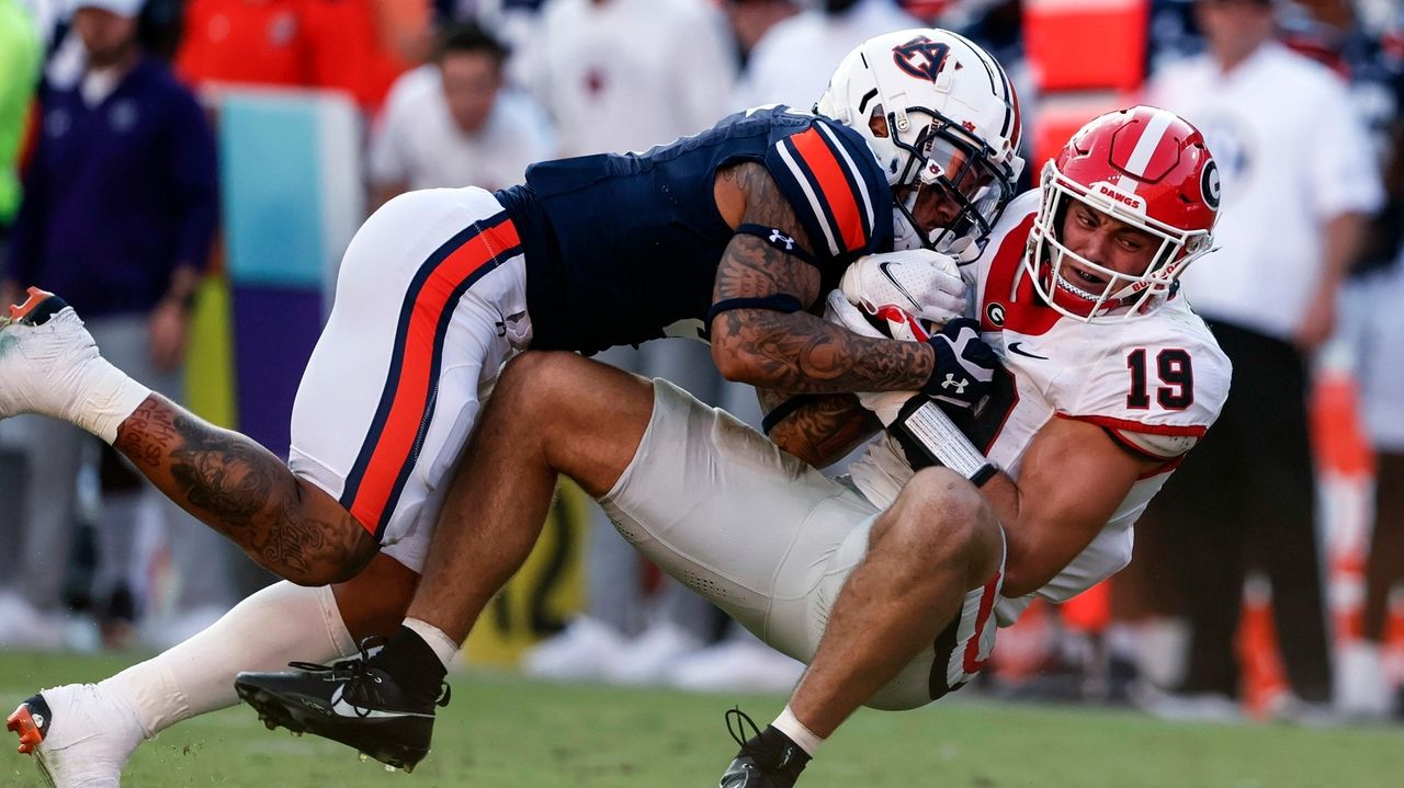 Georgia Football's Transfers Receive Their Jersey Numbers - Sports