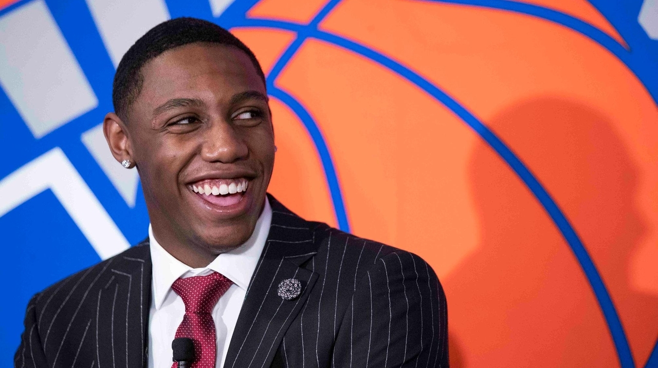 RJ Barrett Keeps His Focus On Learning Trying To Help Knicks Newsday