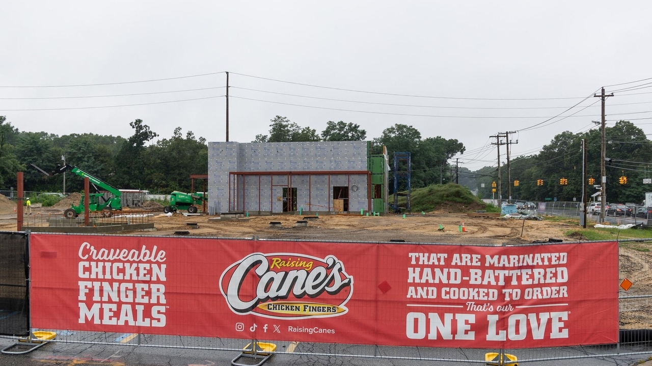 Chicken chain Raising Cane's prepping to open first Long Island eateries next year after delays