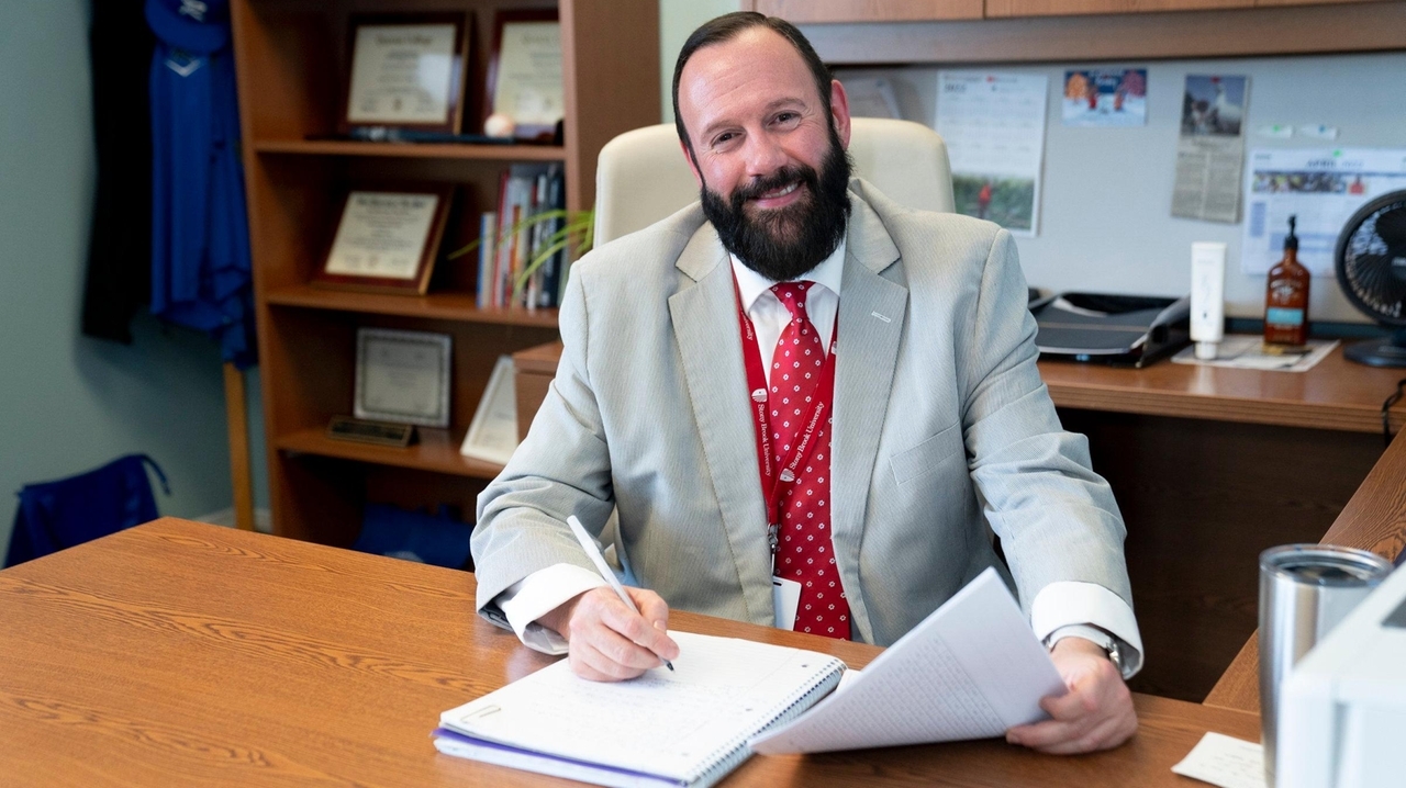LI School Districts Tab For Media Consultants Reaches 4M Newsday