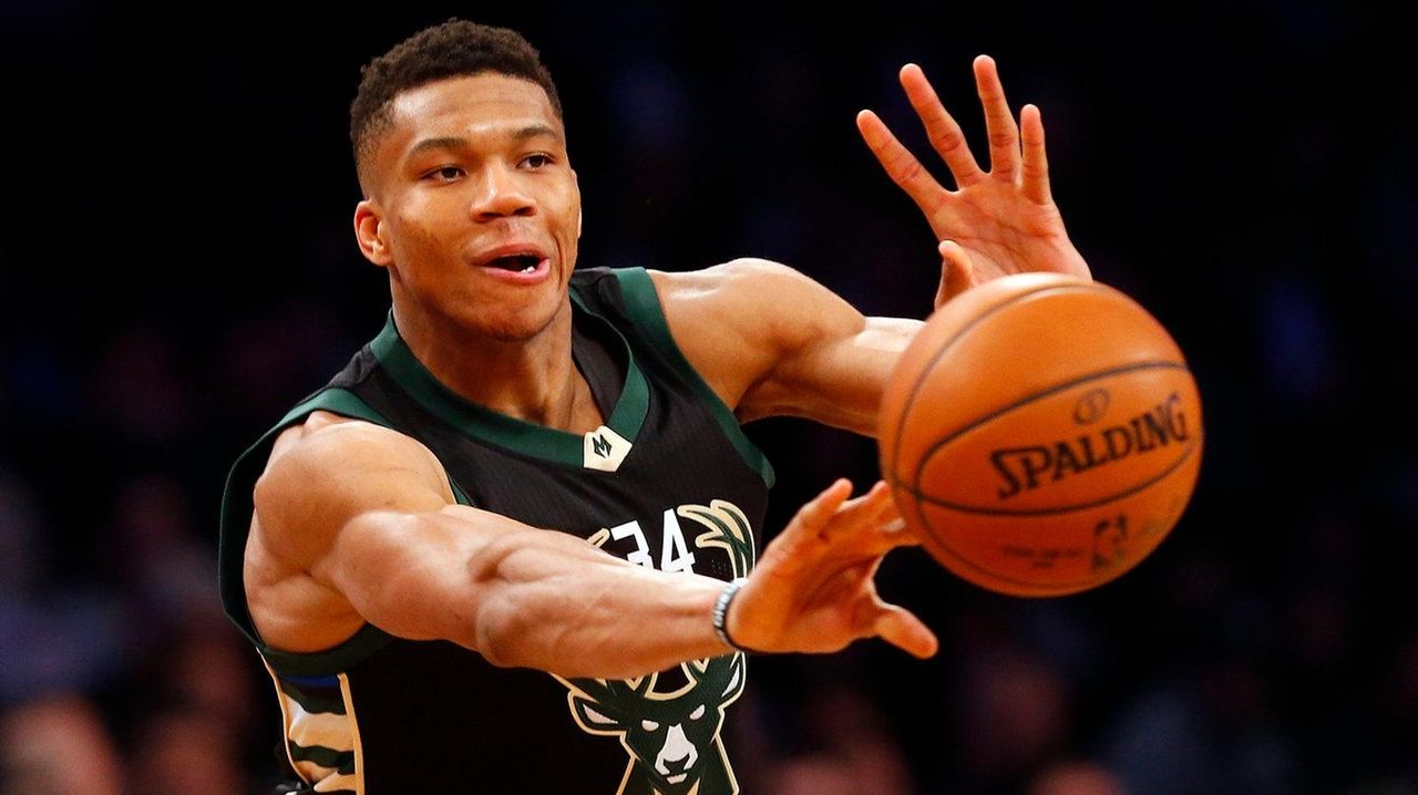 Bucks building around versatile Giannis Antetokounmpo