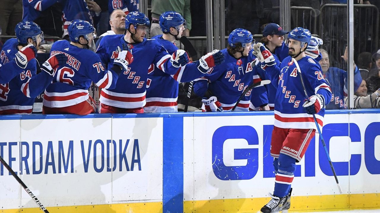 Kreider Scores Twice As Rangers Beat Penguins - Newsday