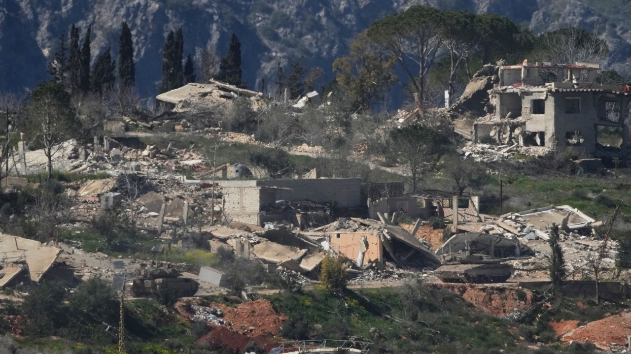 Human Rights Watch accuses Israel of using white phosphorus in southern ...