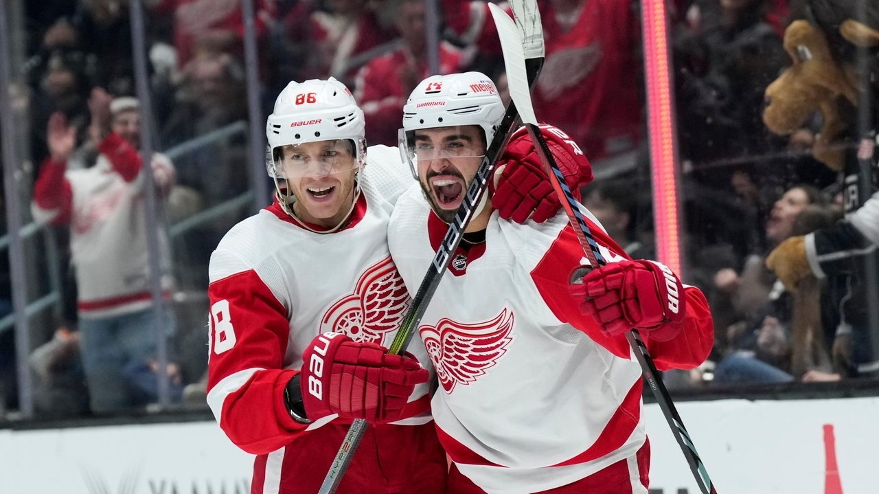 Fabbri scores twice, Red Wings defeat Kings 4-3 in shootout - Newsday