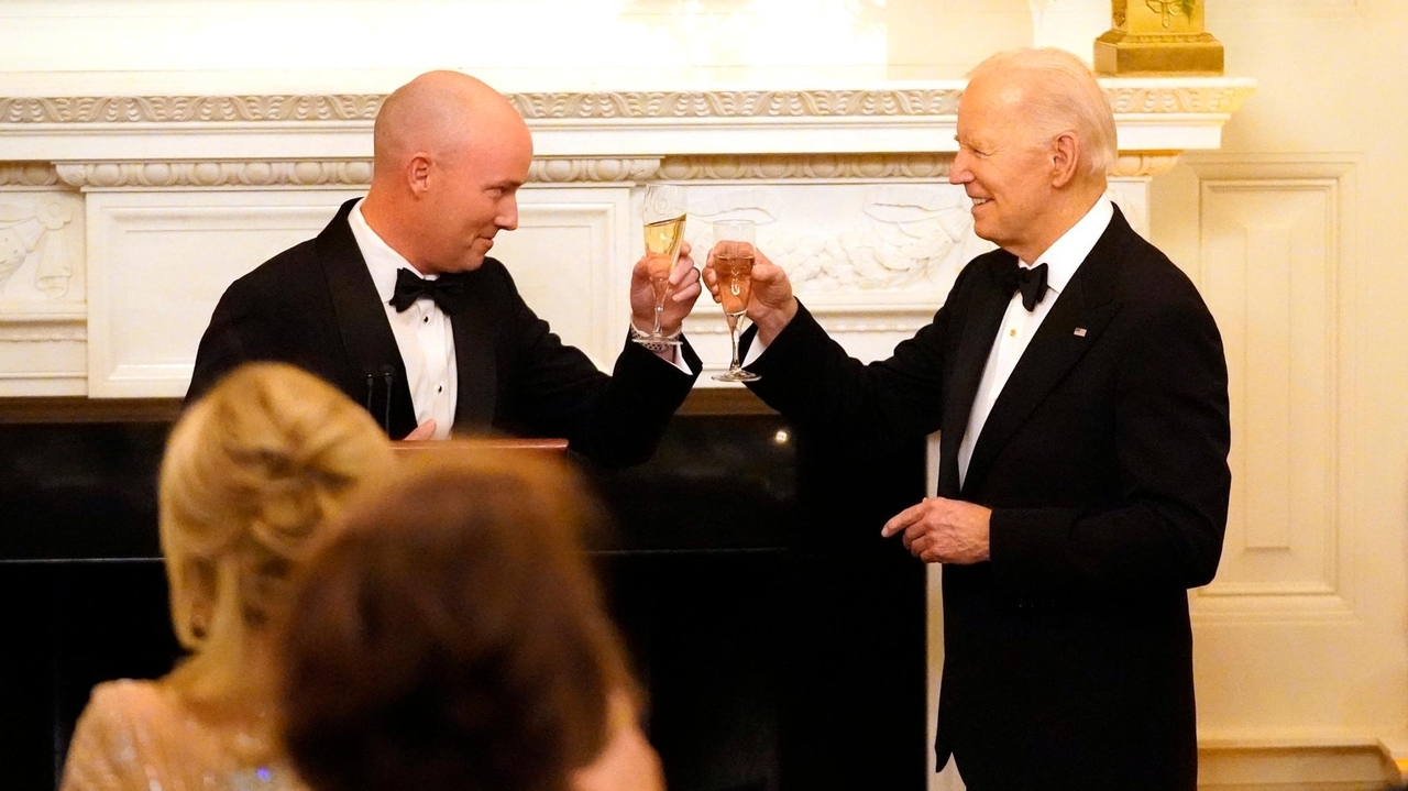 Biden and Utah's governor call for less bitterness and more bipartisanship in the nation's politics - Vimarsana News