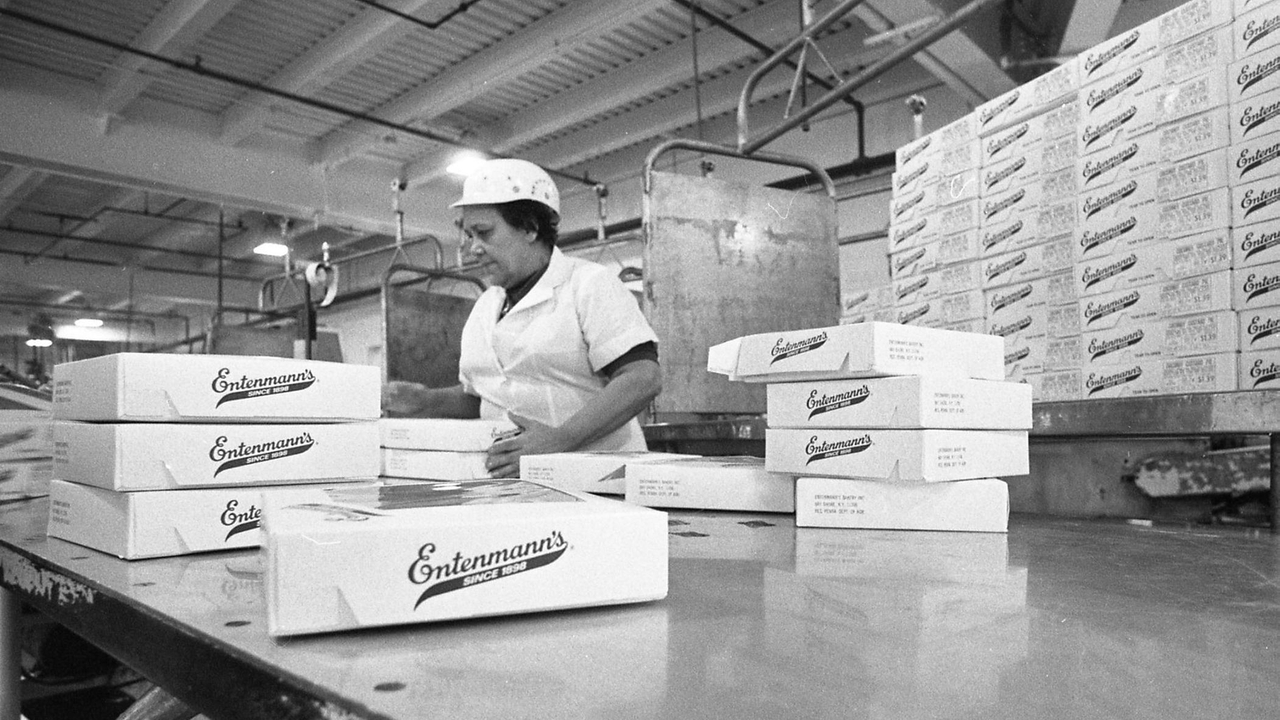 Remembering Entenmann's and other Long Island bakery thrift stores