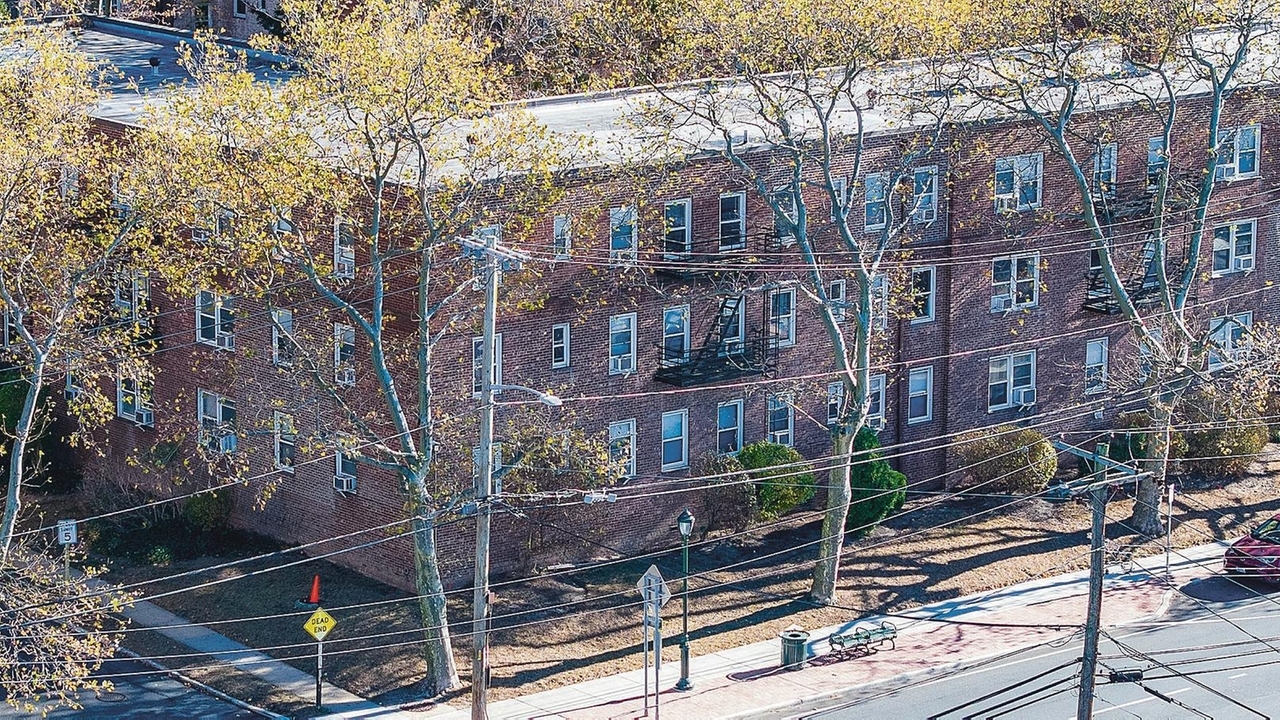 Gallery Detail: Baldwin Gardens Apartments Settles Housing Discrimination Complaint