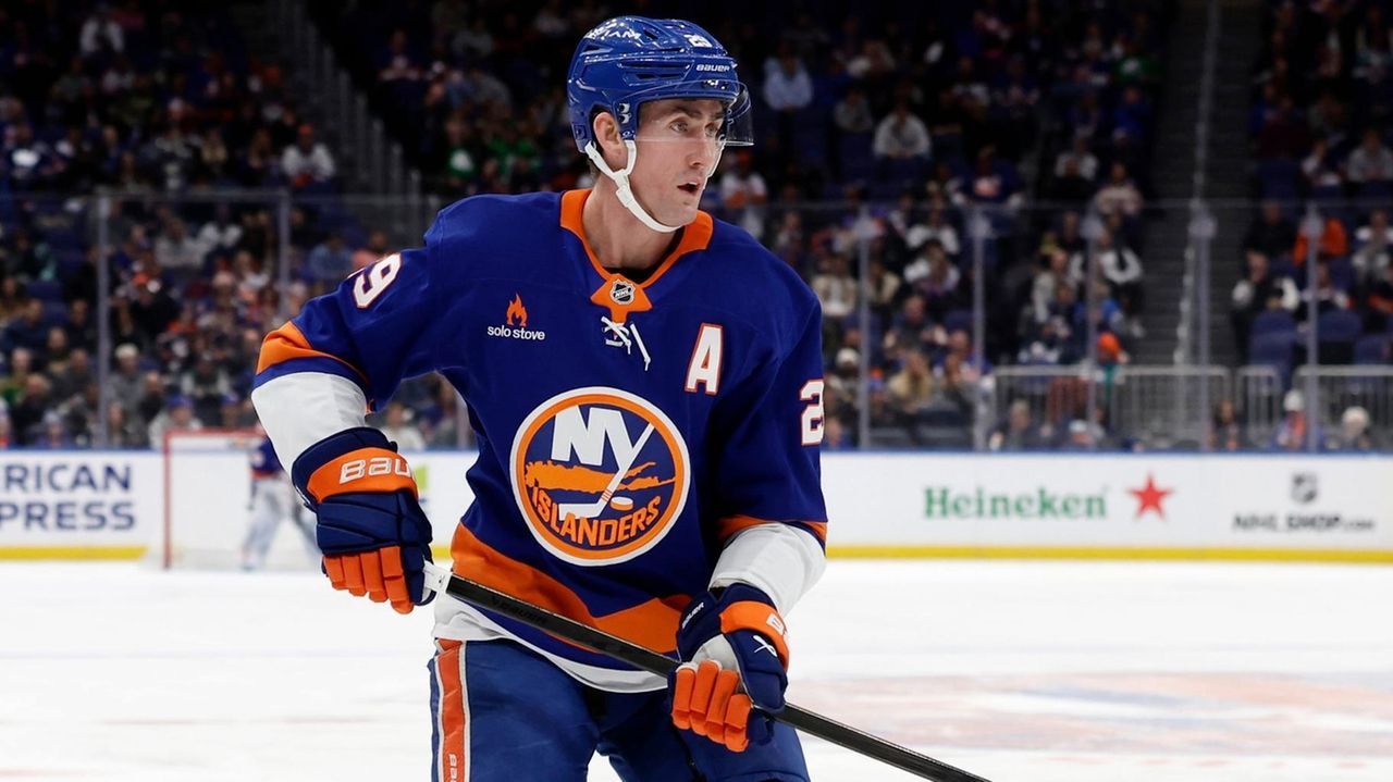 Islanders trade Brock Nelson to Colorado Avalanche