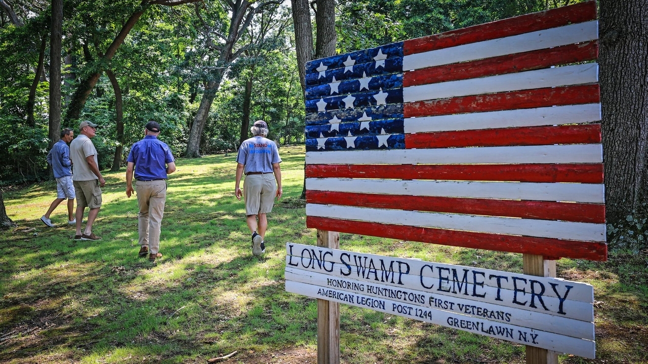 Historians piece back once-forgotten Huntington cemetery