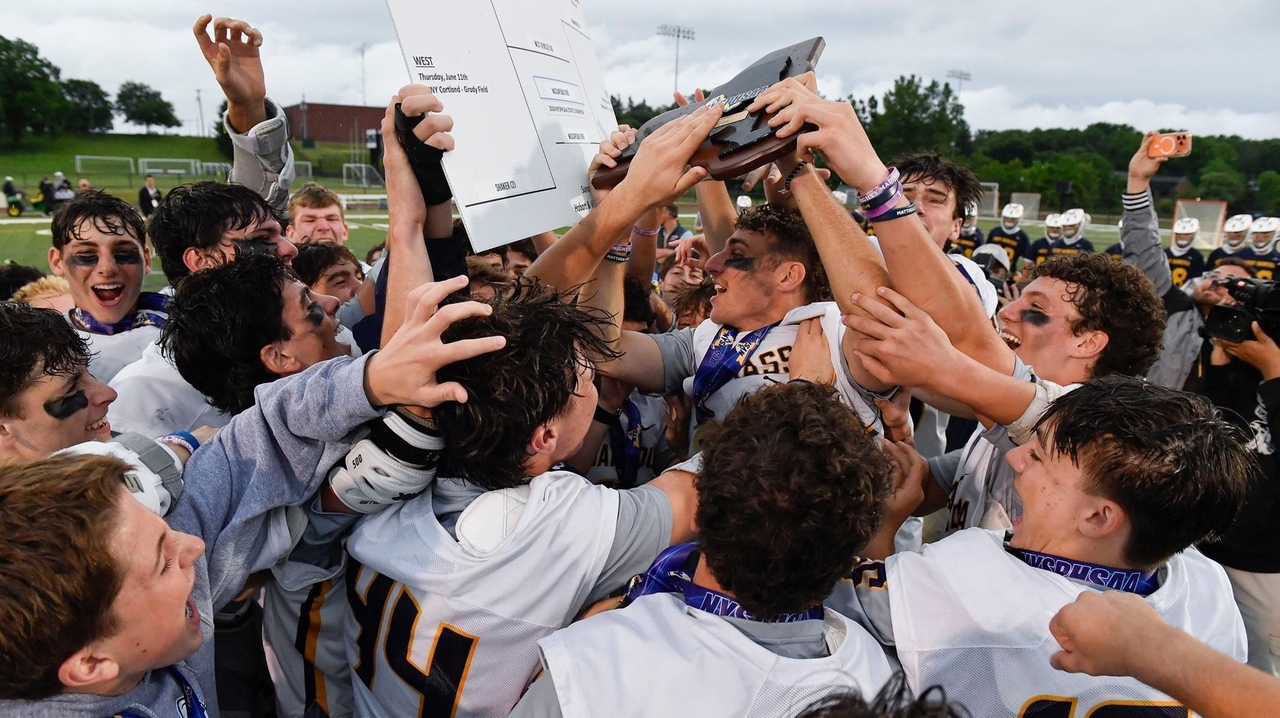 Rocco Spallina, Nolan Wieczorek and Tyler byrnes help Massapequa boys lacrosse win first state title since 2019 - Newsday