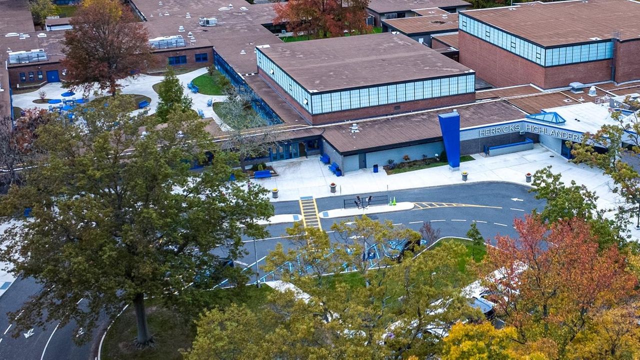 Herricks school district ignored reports of child sex abuse against