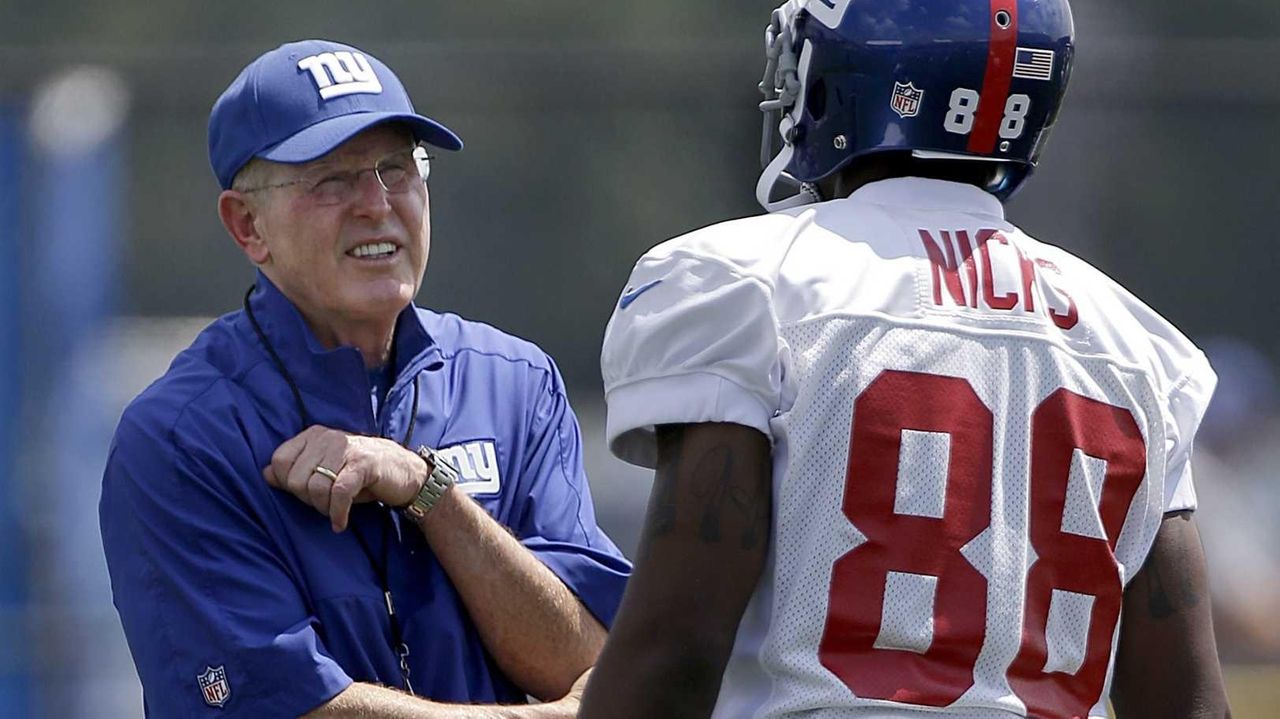 Hakeem Nicks and Justin Tuck Ponder Monday Night