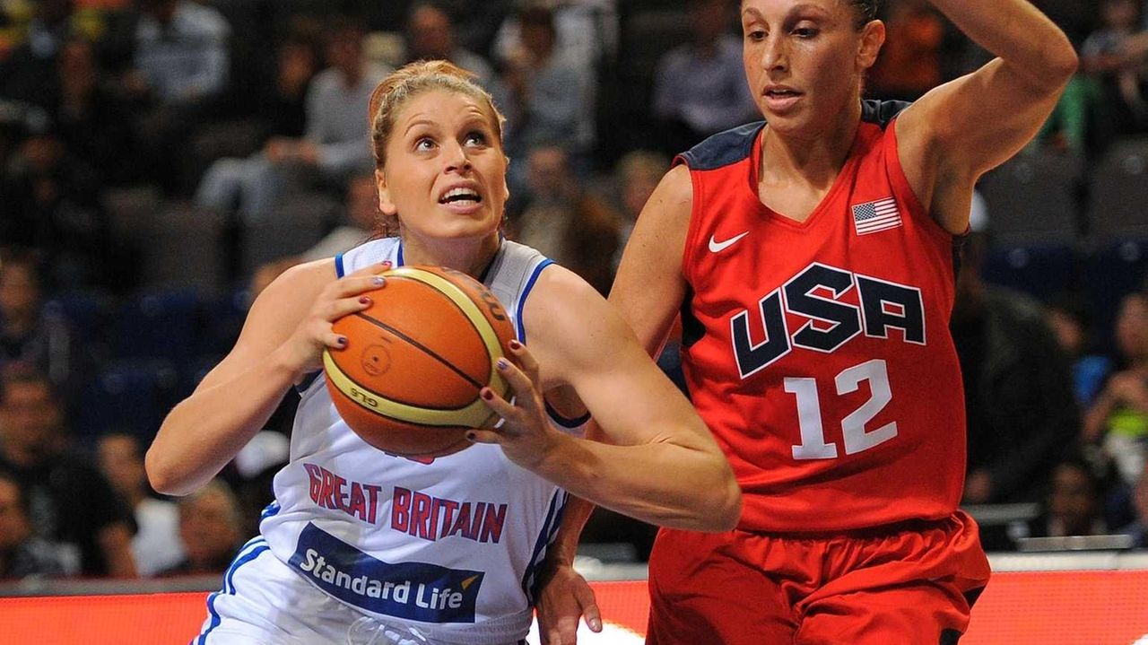 U.S. women's basketball team on world tour Newsday