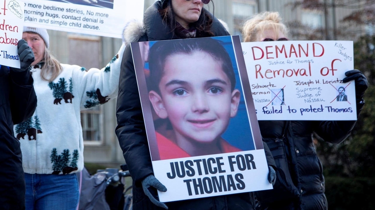 Almost 60% of Suffolk CPS workers had caseloads above standards set after Thomas Valva's death - Vimarsana News