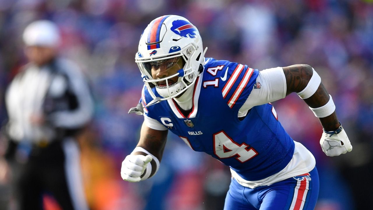 Bills QB Allen returns to practice, questionable for Sunday