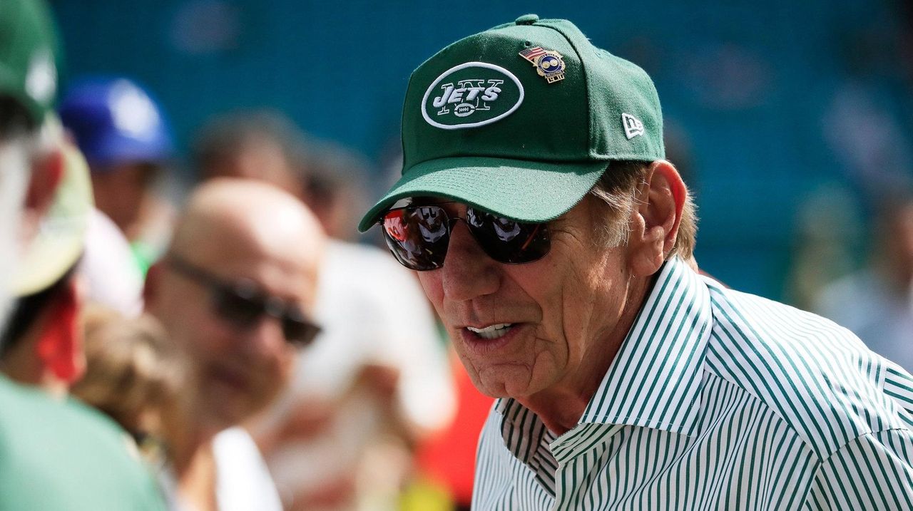 Joe Namath: Embarrassing Suzy Kolber kiss attempt saved me