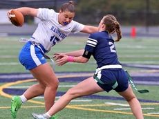 Hauppauge QB Mileti fights through tough conditions, lifts flag football team to 13th victory