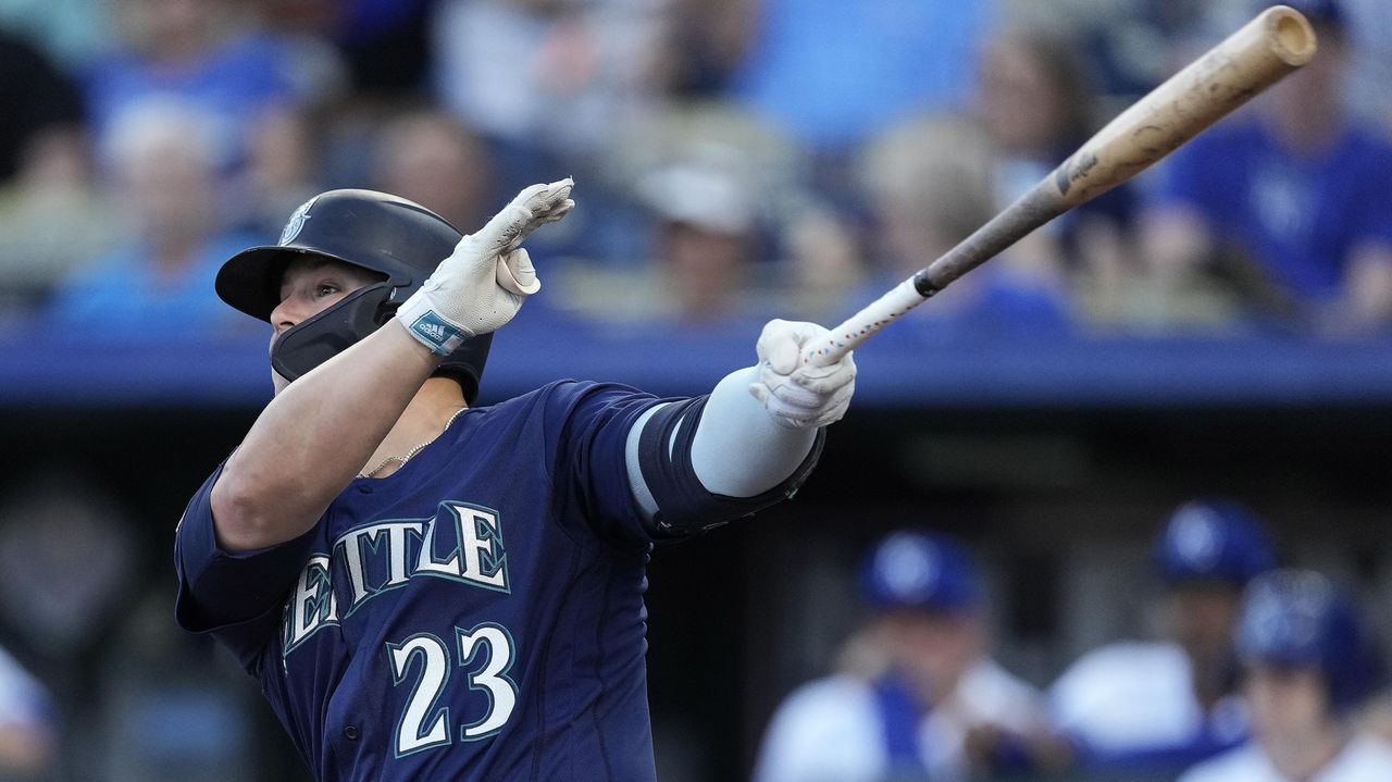 Seattle Mariners' George Kirby Tied For the League-Lead in This Category  After Beating Astros - Fastball