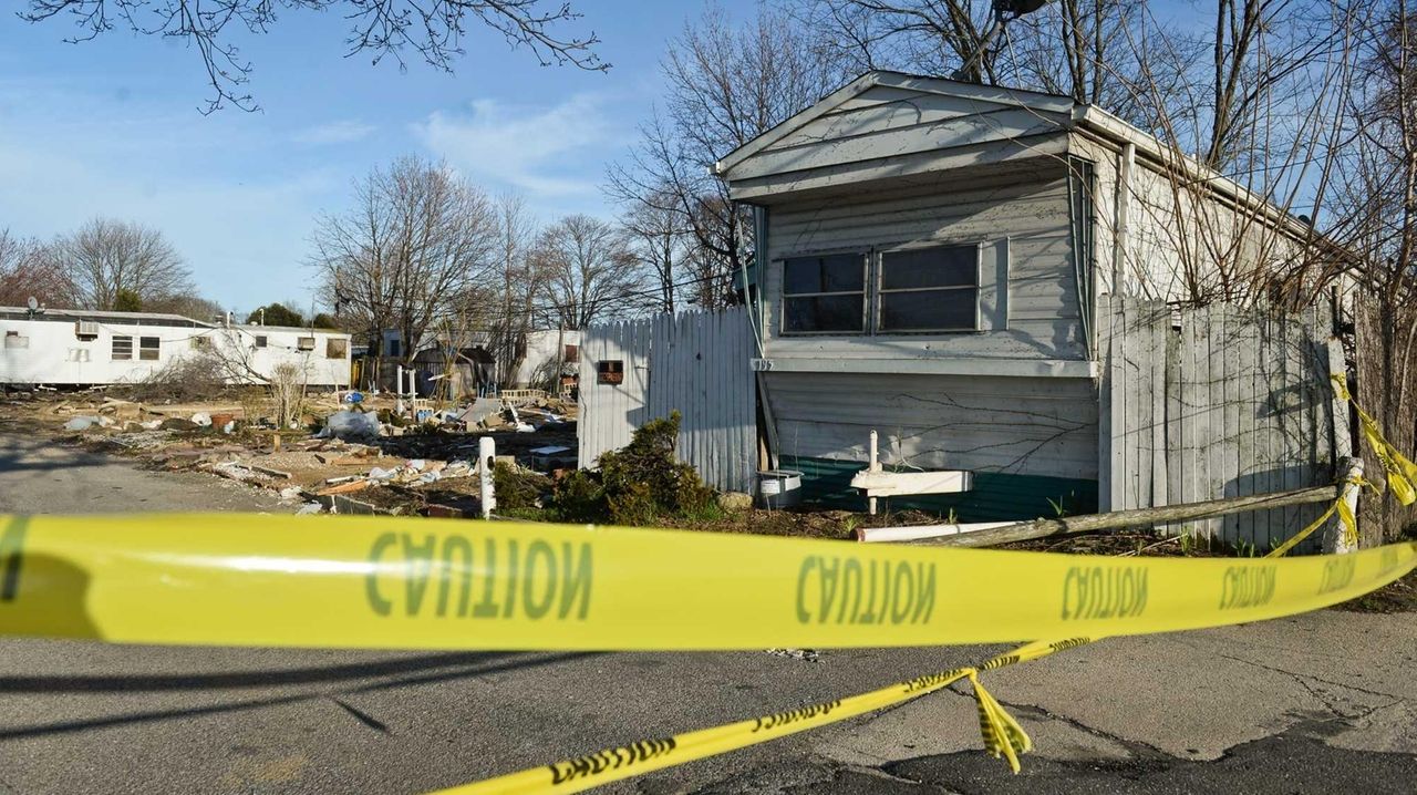 Amityville rejects plan to store trailers on road at beach Newsday