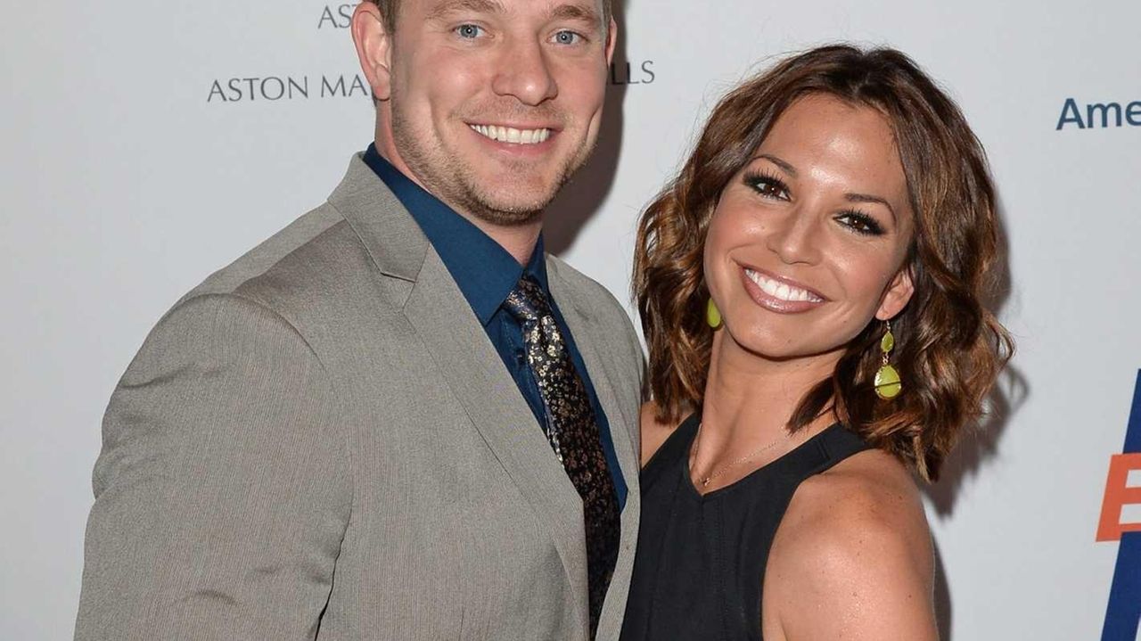 'Bachelor' winner Melissa Rycroft expecting second baby Newsday