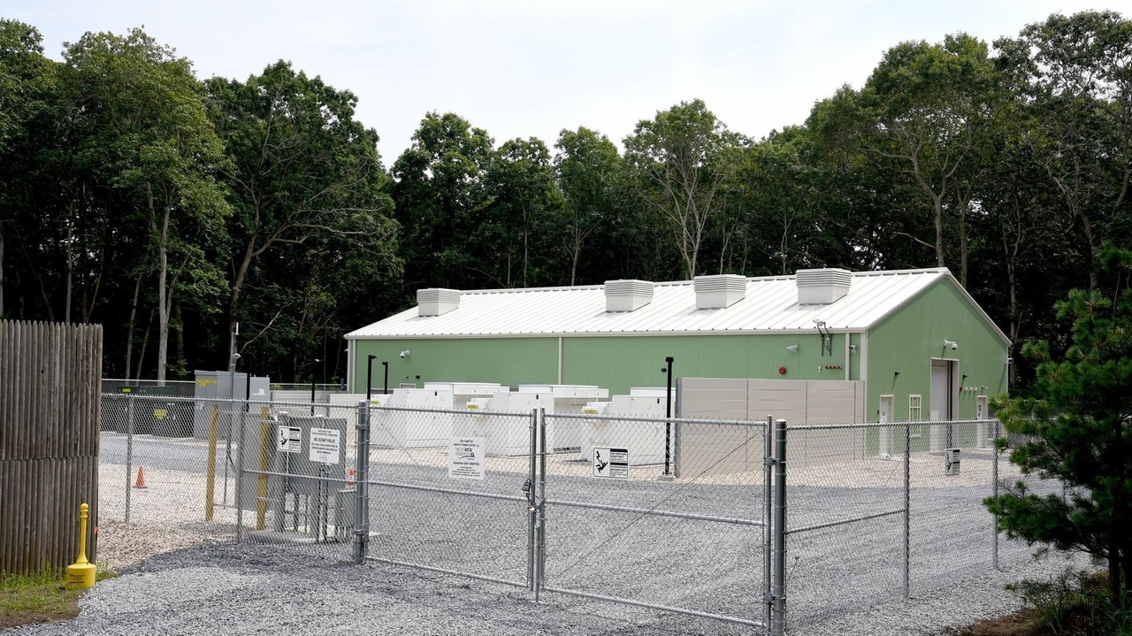 Fire-suppression system at battery plant is main cause of toxic plume, DEC says