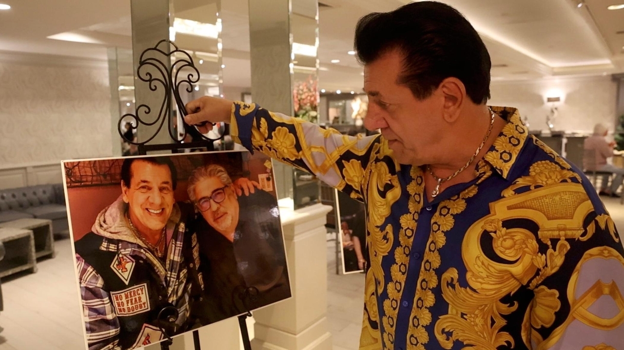 'Sopranos' star Vincent Pastore remembered by friends, colleagues at Woodbury restaurant