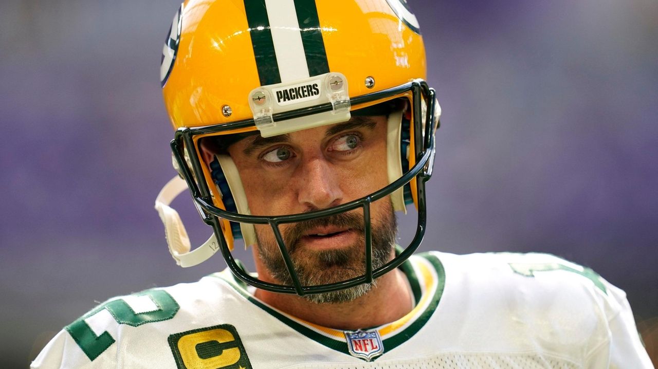 Aaron Rodgers 'confident that in a couple of weeks' he'll decide future