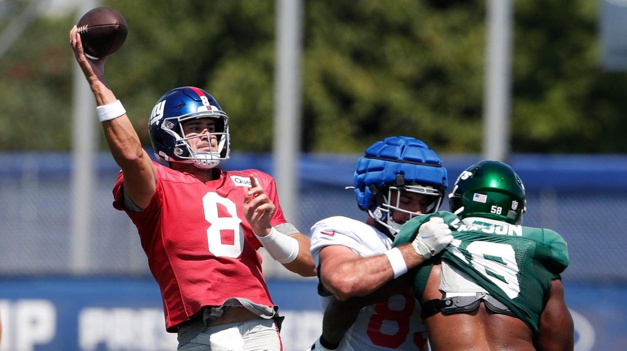 Daniel Jones and Giants' offense have best showing of camp in