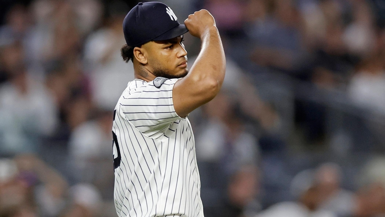 Yankees trade reliever Camilo Doval to Pirates for pair of prospects