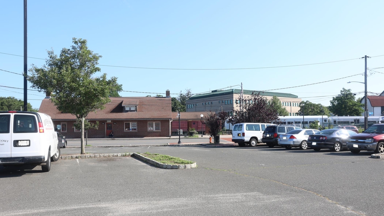 Riverhead trying again for transit-oriented development