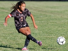 HS roundup: Field hockey, soccer, girls volleyball and girls swimming