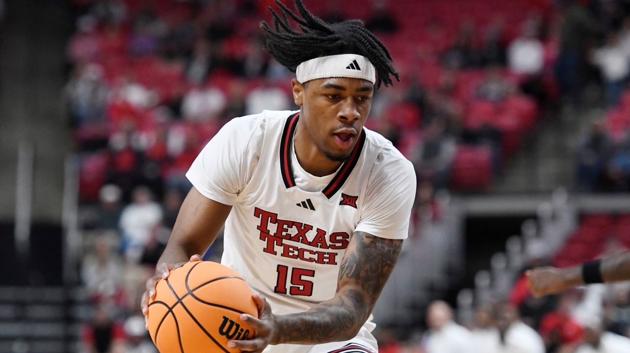 JT Toppin has double-double, No. 20 Texas Tech beats UNO for 43rd non-conference home win in a row
