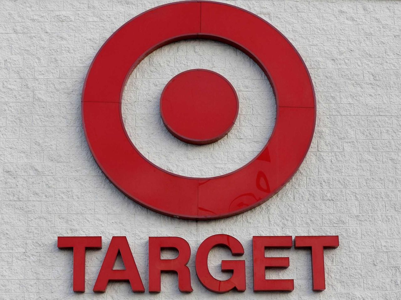 target-reports-gift-card-activation-glitch-newsday