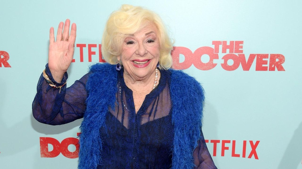 Renée Taylor talks one-woman show ‘My Life on a Diet,’ more - Newsday