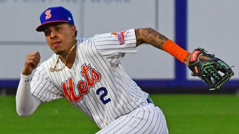 Struggling Mets call up infielder Vientos from minor leagues