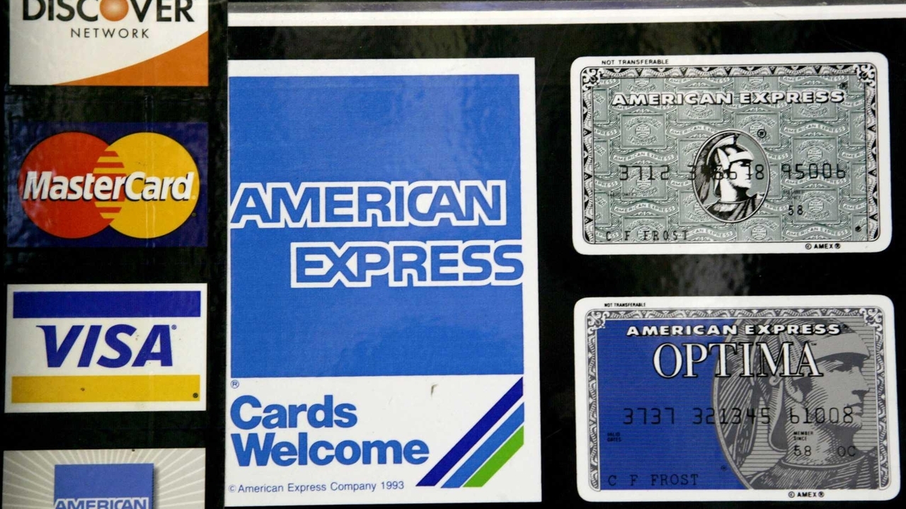 Visa MasterCard In 6B Settlement Over Card Fees Newsday