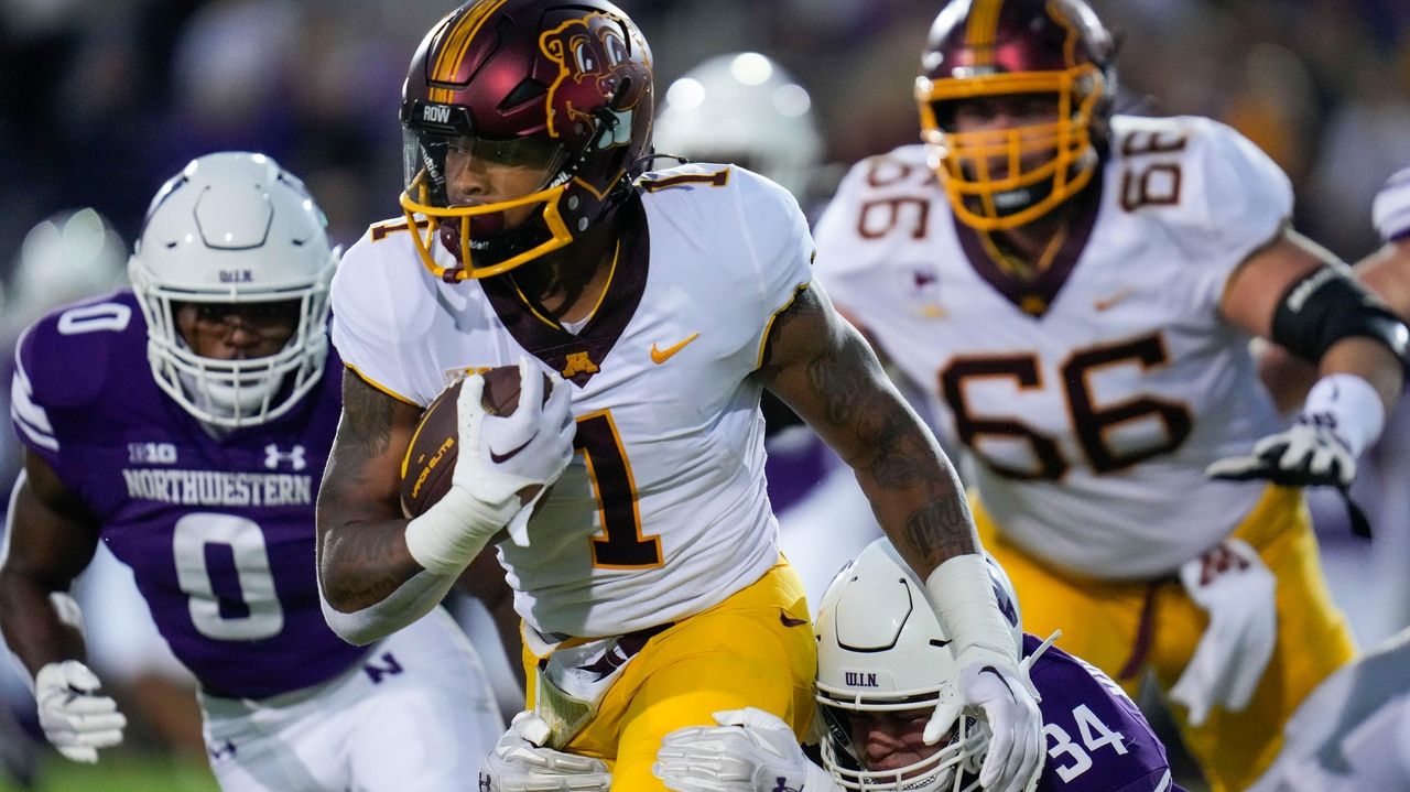 Gophers Seek To Rebound From Late Collapse In Homecoming Game Vs. Ragin ...