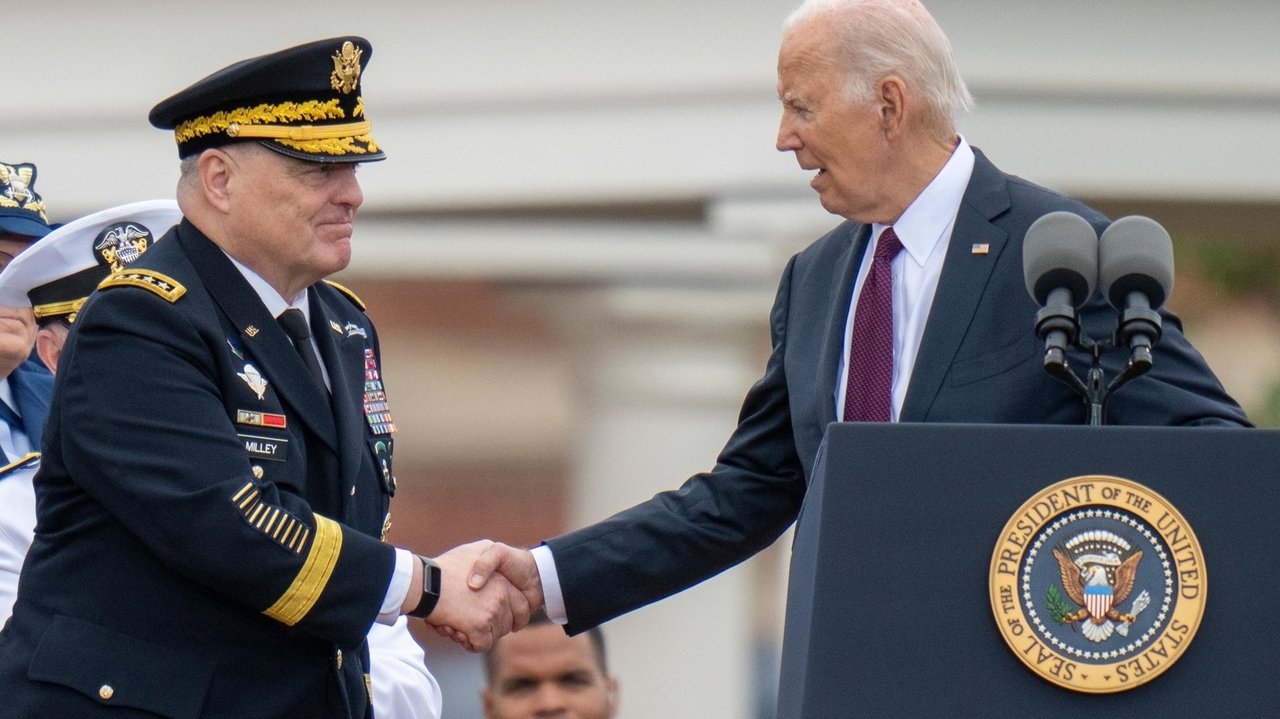 Gen. Milley delivers defense of democracy, swipes at Trump in farewell address - Vimarsana News