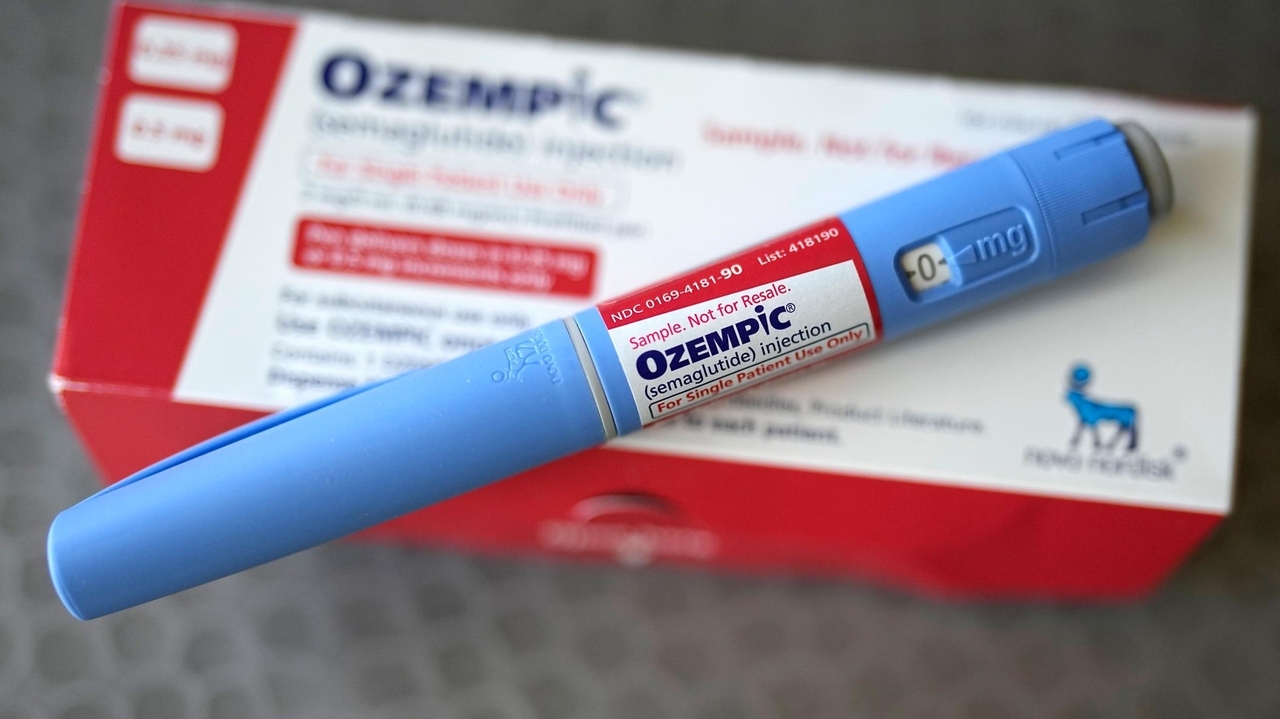 semaglutide withdrawal symptoms Ozempic: is a GLP-1 receptor agonist used for type 2 diabetes and cardiovascular risk reduction in selected patients, commonly causing nausea, vomiting, diarrhea, constipation, abdominal pain, reduced appetite, and weight loss Ozempic Withdrawal Symptoms - Insulin